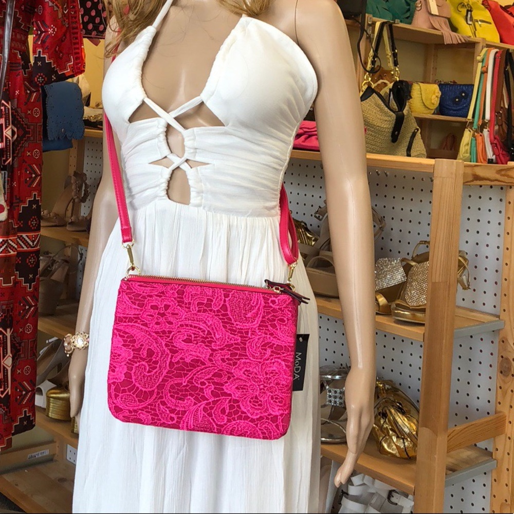 New Pink Floral Clutch Bag NWT